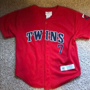 Kids MN Twins jersey.